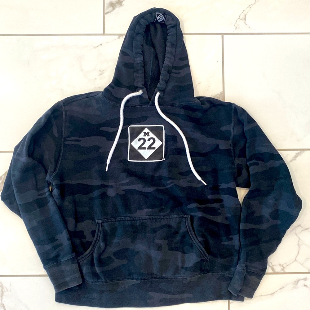 M22 camo hoodie sz s